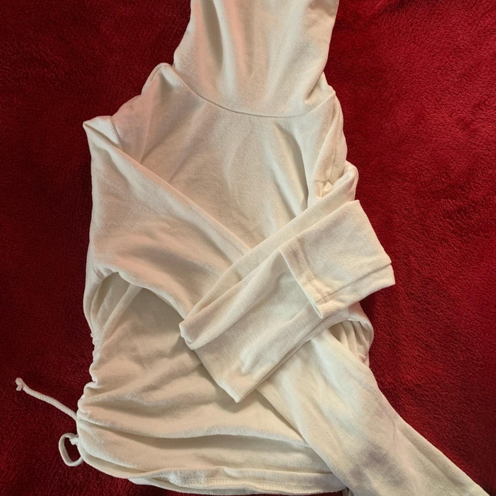 White turtle neck